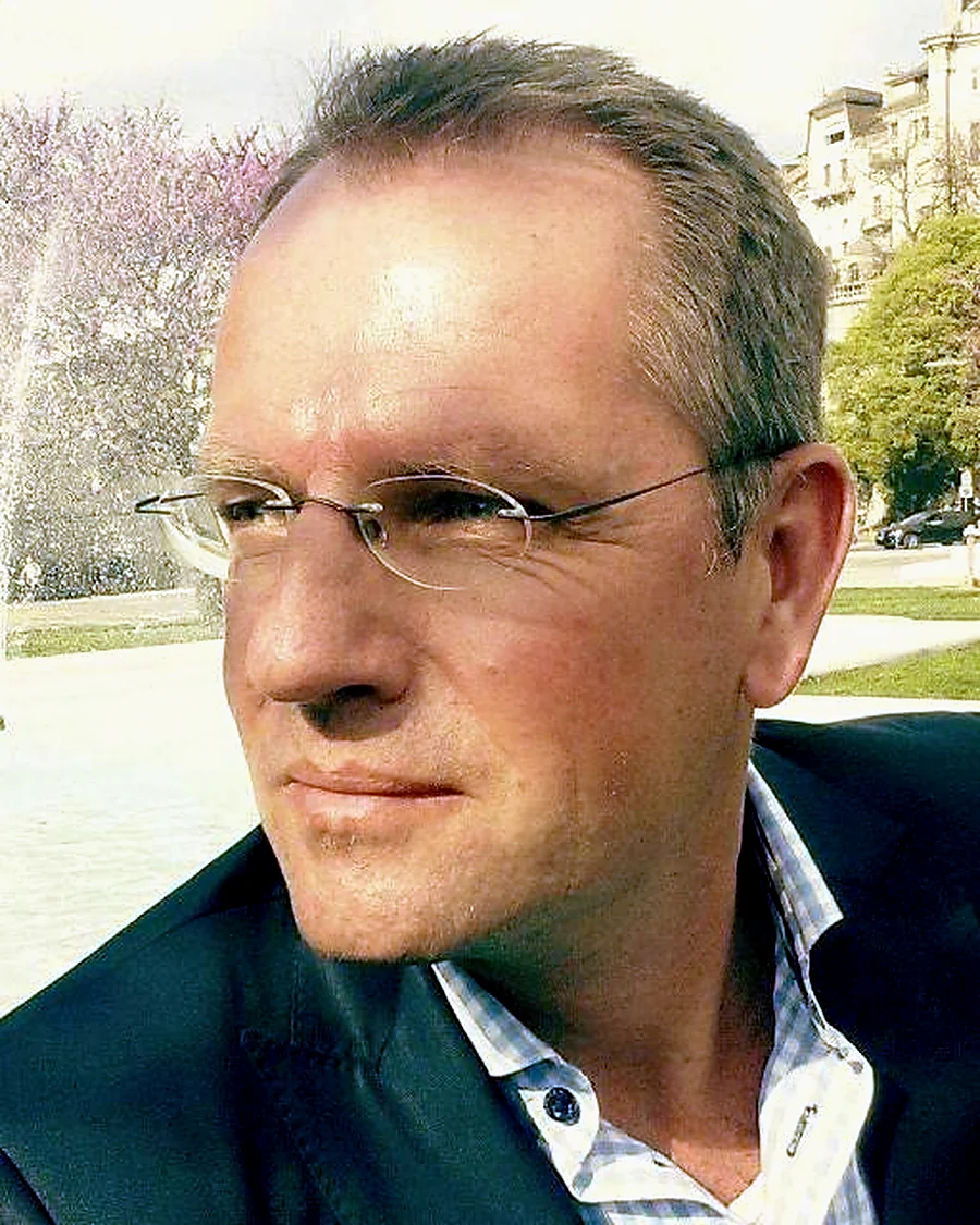 Michael Pullens speaking at an international conference